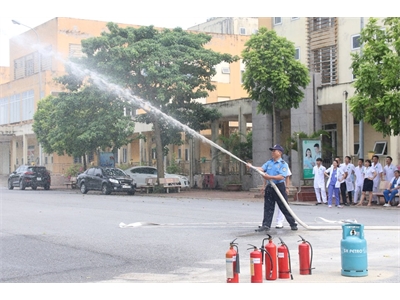 TẬP HUẤN PHÒNG CHÁY CHỮA CHÁY